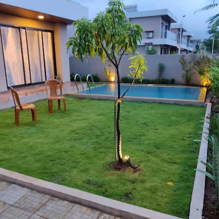 Вилла Casa Del Capitan-2Bhk With Private Pool & Lawn. Карджат Экстерьер фото